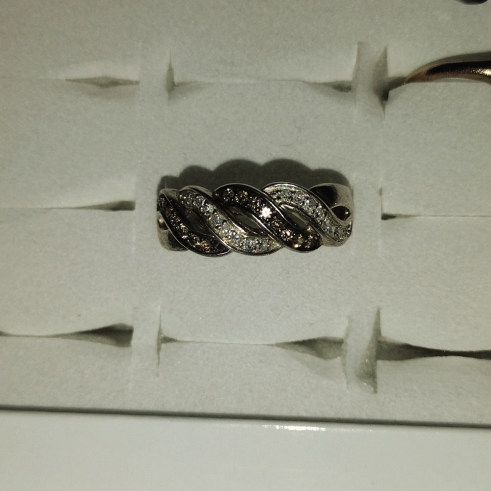 Sterling silver champagne and white diamonds ring
